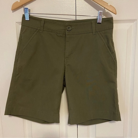 Kathmandu Women’s Olive Green Lightweight Shorts Size 6 - Picture 2 of 10